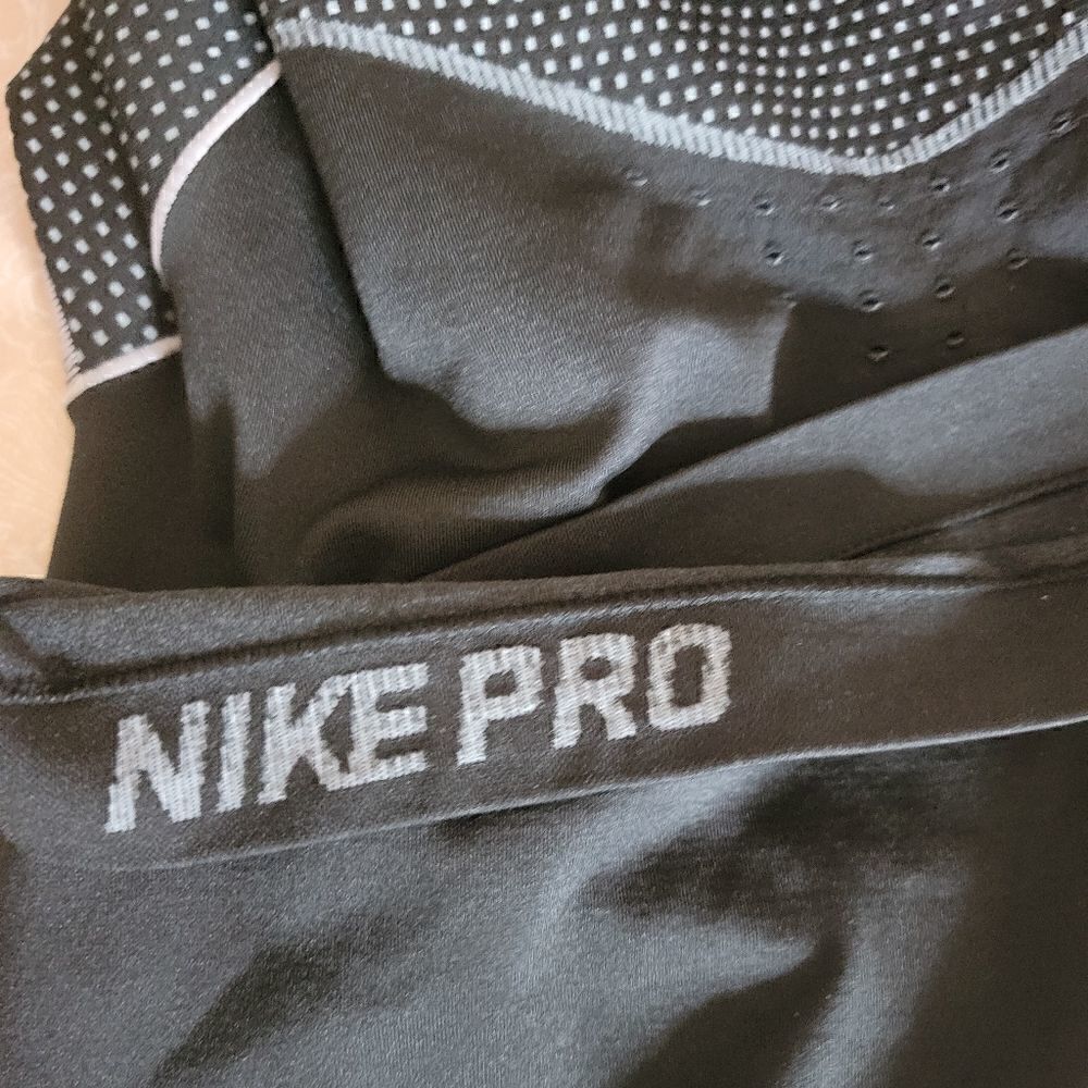 Nike Pro Dri-Fit Competition Base Layer Size S. NWT. - Picture 11 of 12